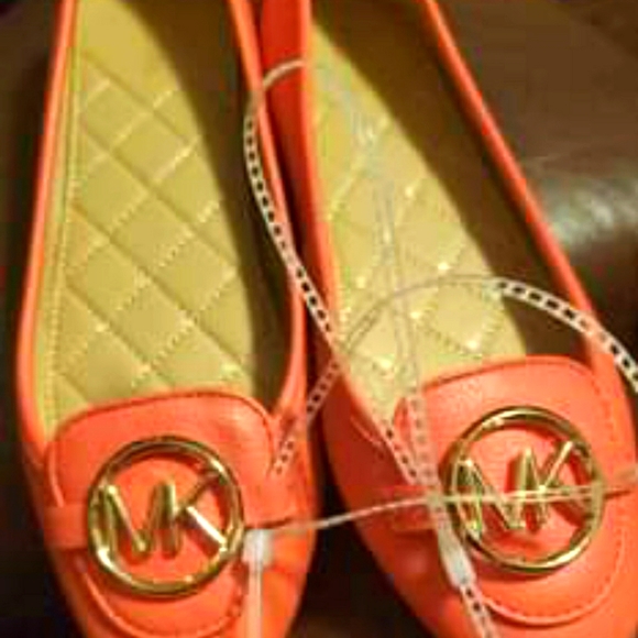 MICHAEL KORS - Picture 1 of 3